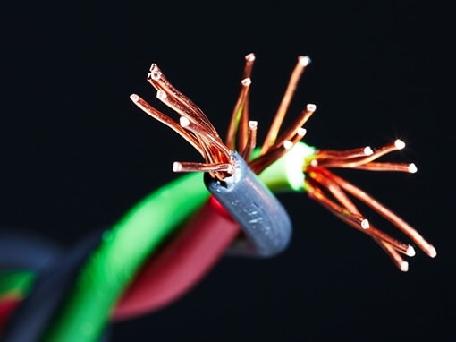 Cables 2 Cables